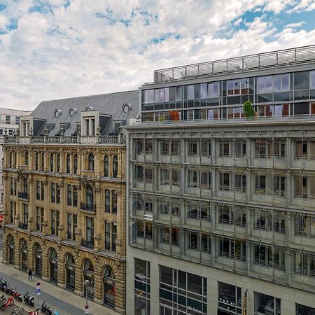Hotel The Westin Grand Berlino Esterno foto The new building of the German National Museum of Women's History